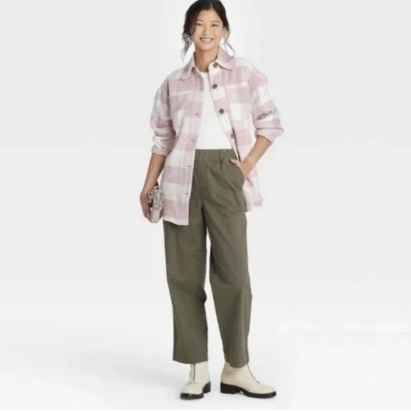 L Women's Pink and White Belted Jacket - Picture 2 of 3